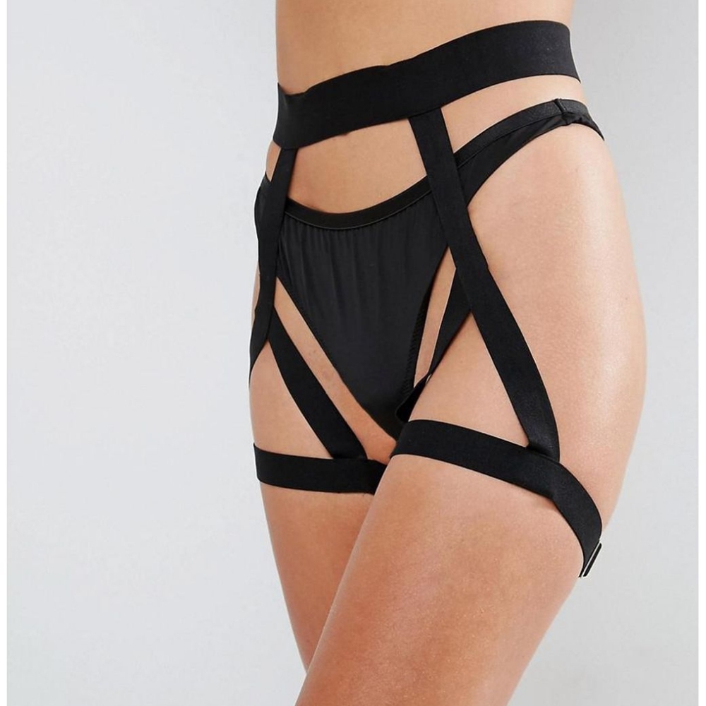 Chunky elastic suspender with leg harness by ASOS